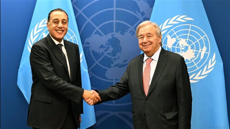 رئيس الوزراء والأمين