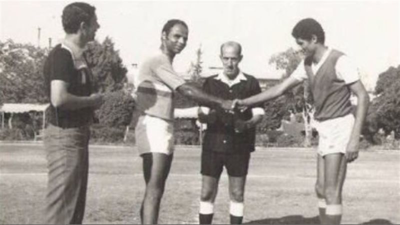 نادي الطيران، فيتو