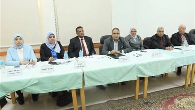 تعليم الوادي الجديد يجري اختبارات المتقدمين للوظائف القيادية