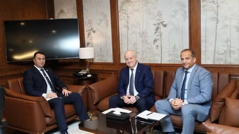  الدكتور شريف حلمي