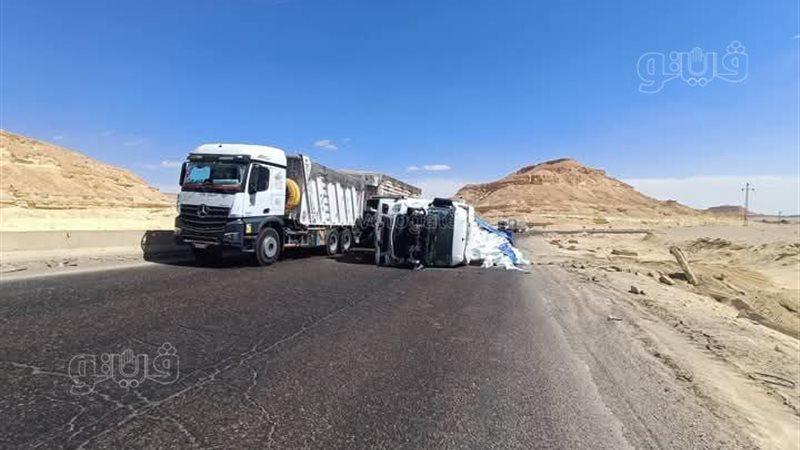 انقلاب شاحنة ثقيلة