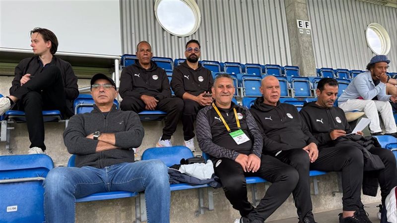 الجهاز الفني لمنتخب