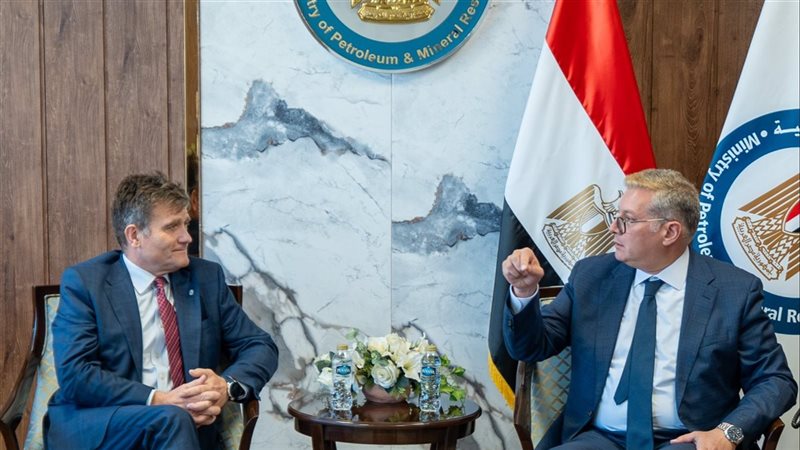 بدوي اثناء اللقاء