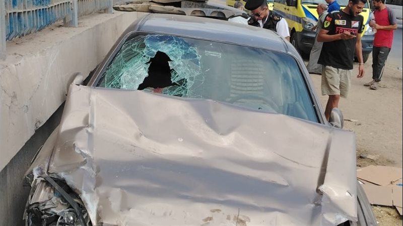 حادث تصادم بالطريق
