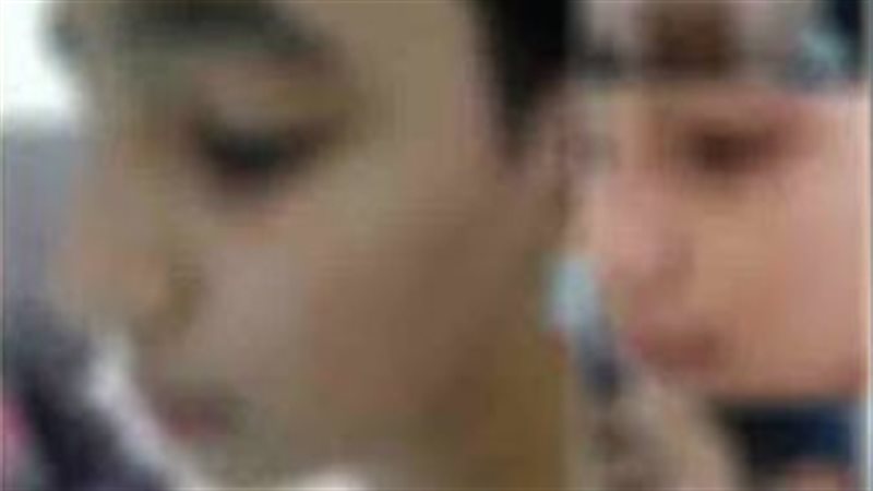 سيدة تتهم مدرسا بالتعدي