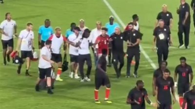 مشادة بين حسام حسن واليو سيسه.. وإمام عاشور يتدخل (فيديو)  