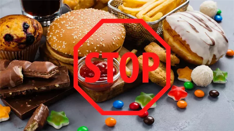 أطعمة تسبب الدهون