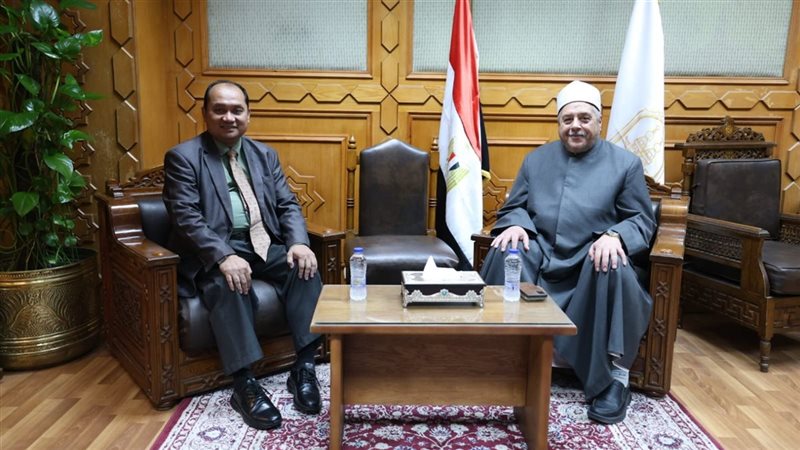 الشيخ أيمن عبد الغني