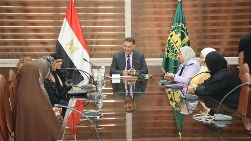 محافظ القليوبية خلال