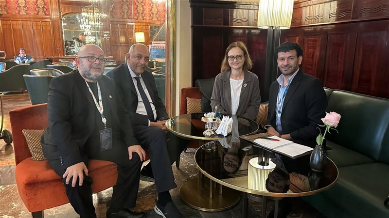 تعاون بين مسرح العرائس