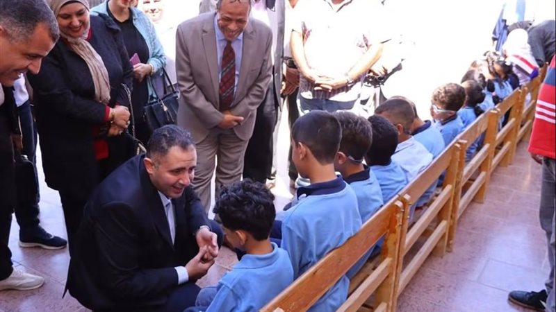 محافظ دمياط يشهد