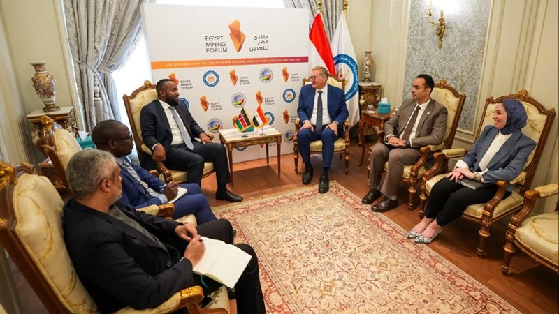 وزير البترول أثناء