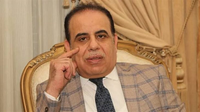 عبد العزيز النحاس