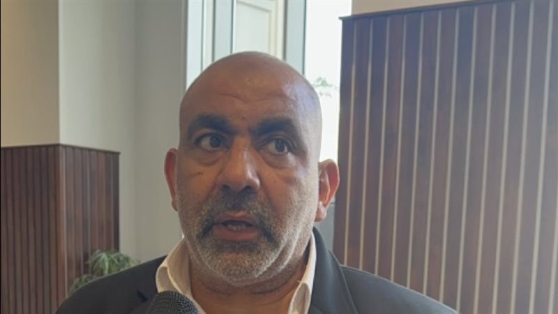 محسن منصور 