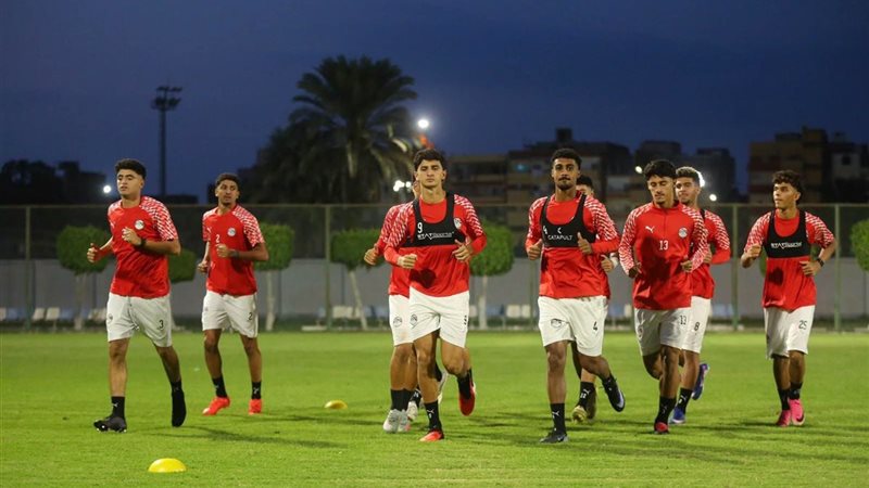 منتخب الشباب مواليد