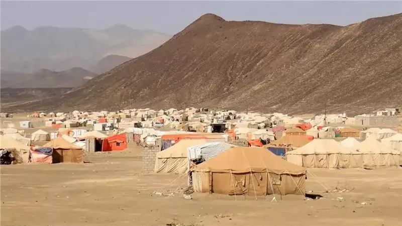  مخيمات النازحين