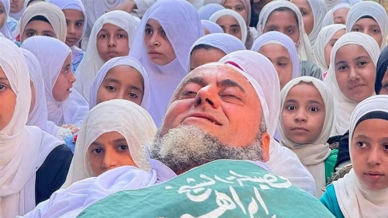 الشيخ إبراهيم تحدى