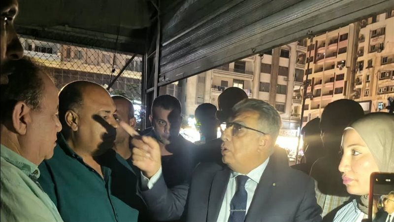 محافظ الدقهليو بالمعرض