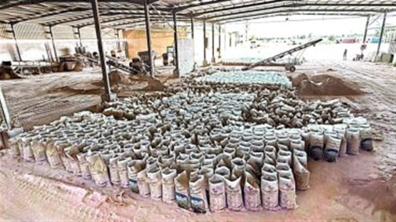 550 طنًا من الأسمدة