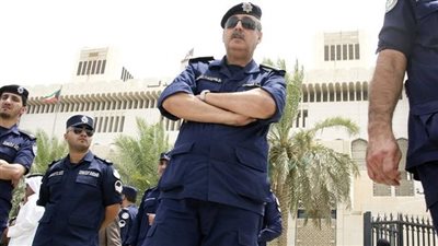 سرقوا فلوس التبرعات، الداخلية الكويتية تلقي القبض على مصريين وثلاثة سوريين (فيديو)  