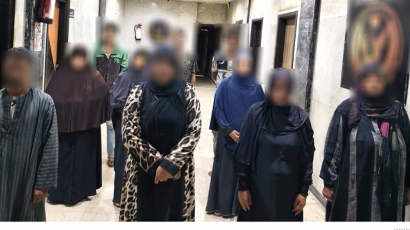 من الشارع إلى دور
