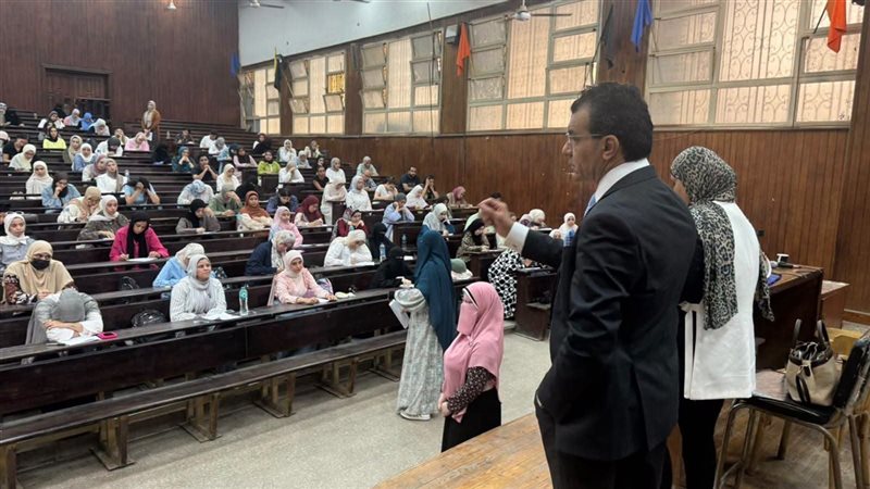 جامعة عين شمس 