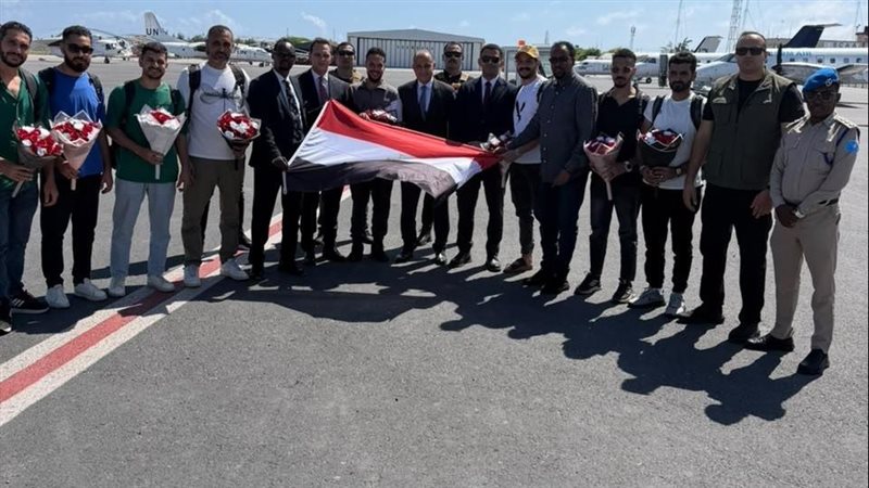المصريون العائدون،