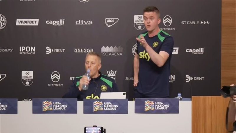 مدرب منتخب إيرلندا