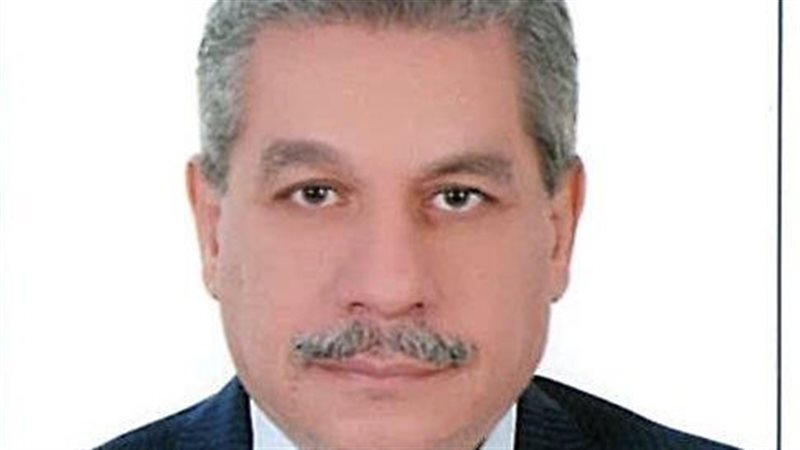 الدكتور أمين لطفي