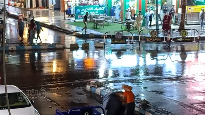 سقوط أمطار متوسطة