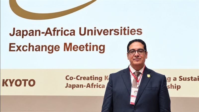 رئيس جامعة القاهرة