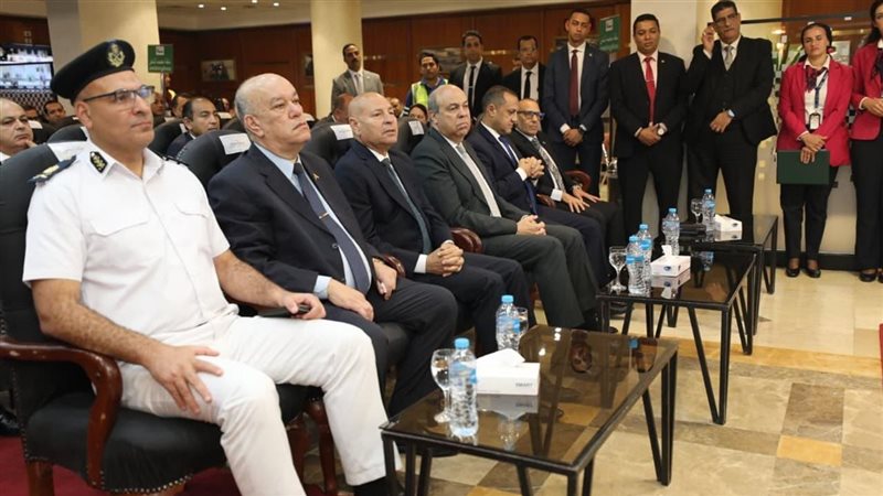 وزير الطيران المدني