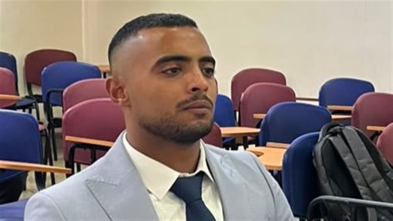 طالب حقوق القاهرة
