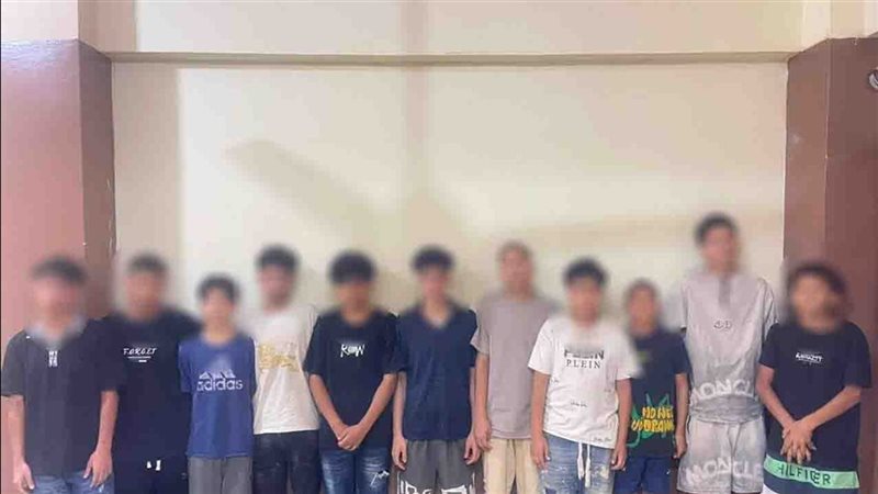 المتهمين