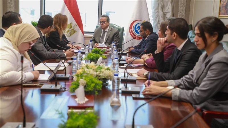 اجتماع د.خالد عبدالغفار