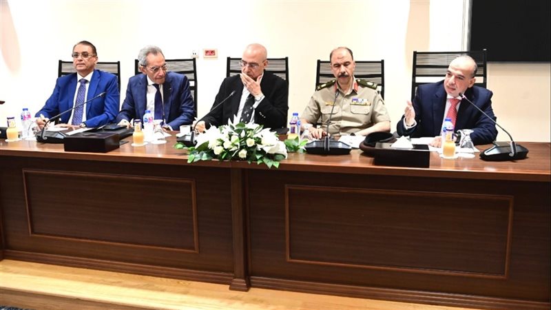 اجتماع اللجنة الخاصة