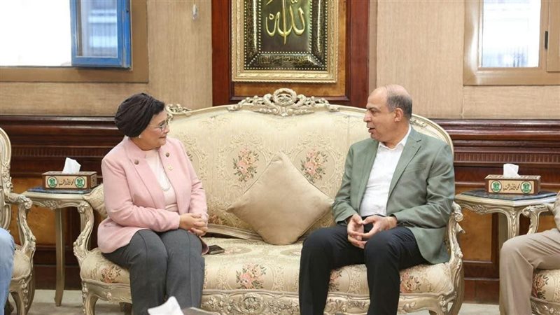 التفاصيل الكاملة