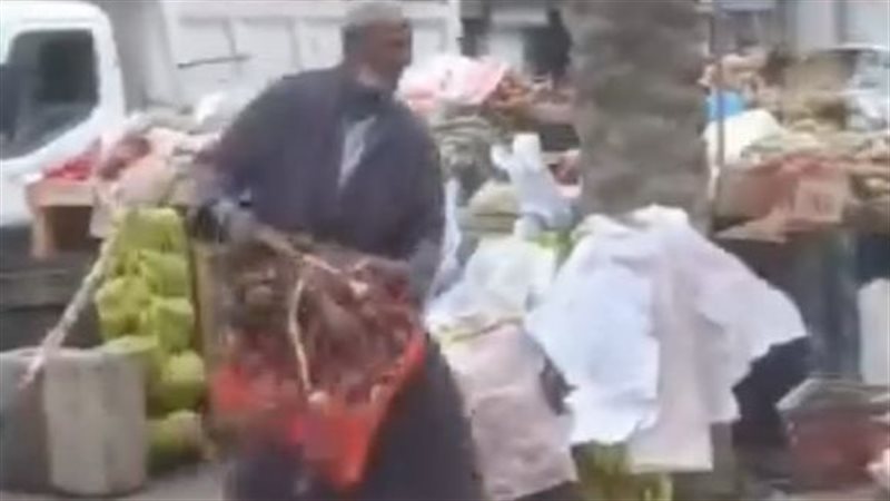البائع، فيتو