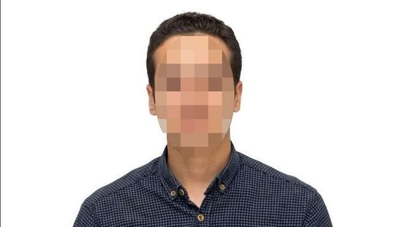طالب الحقوق طعن والده
