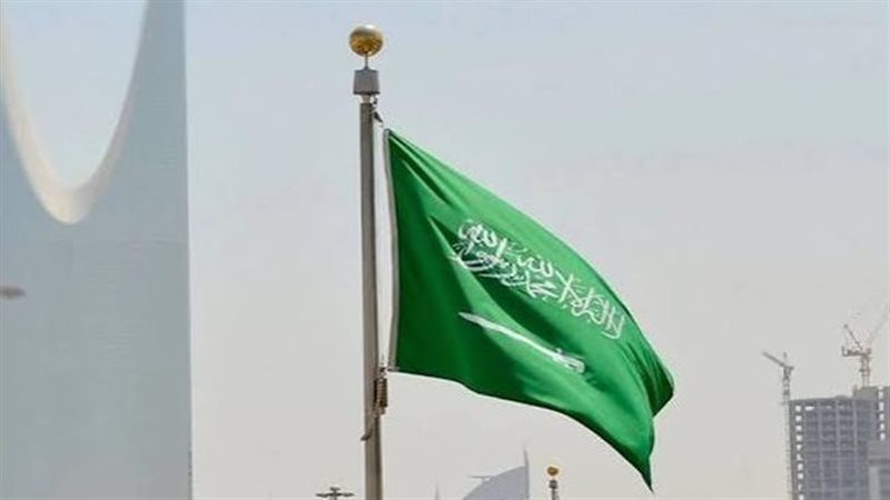 بعد أمريكا، بريطانيا تصدر تحذيرات لرعاياها فى السعودية