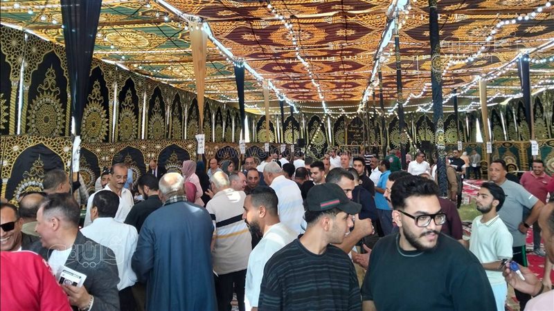 بدء التصويت في انتخابات