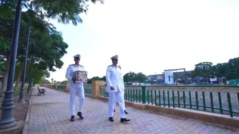 بمناسبة انتصارات