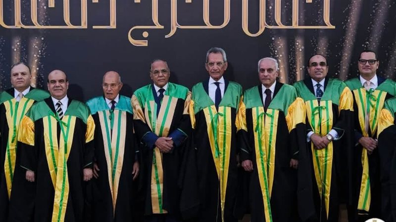 حقوق عين شمس