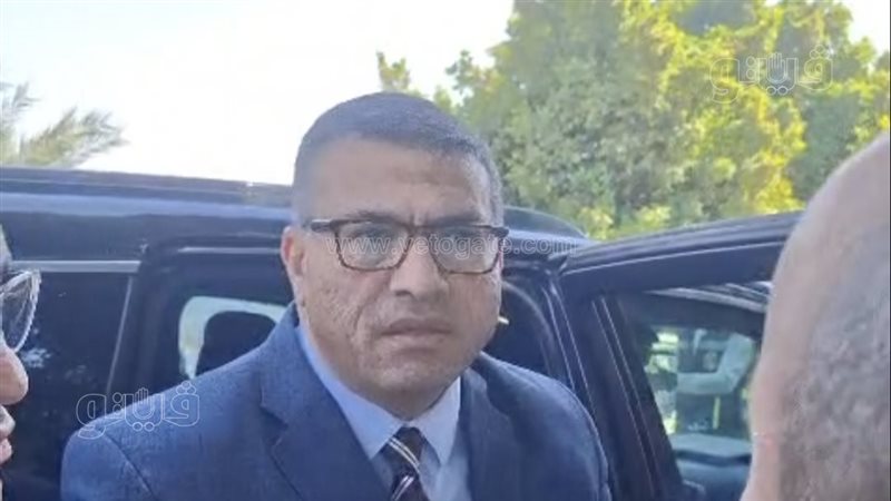 محافظ قنا