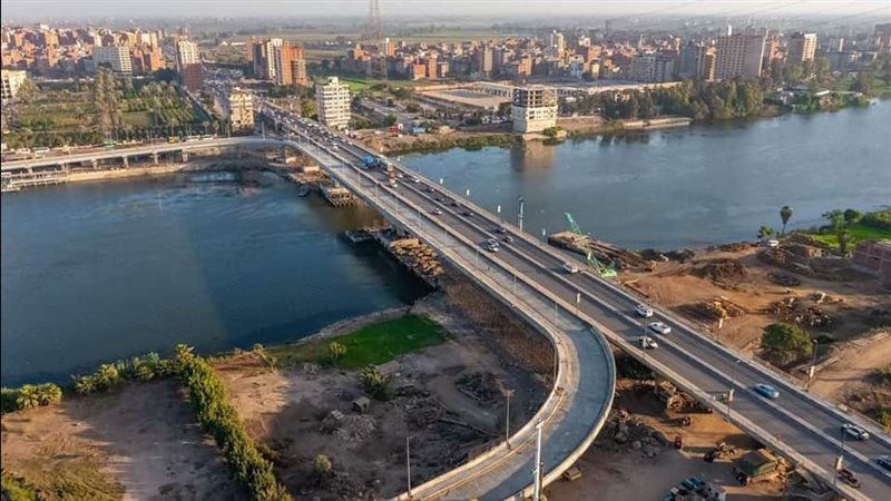 كوبري الجامعة على
