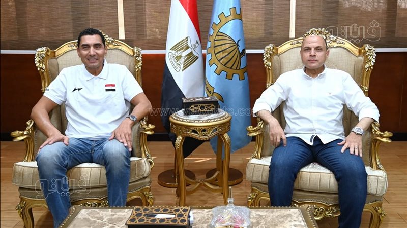 محافظ الغربية يستقبل