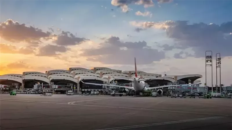  مطار الملك خالد