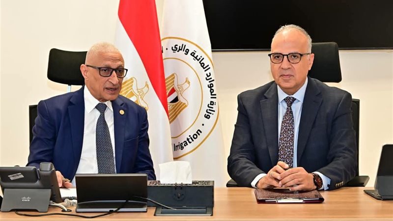 وزير الري ومحافظ