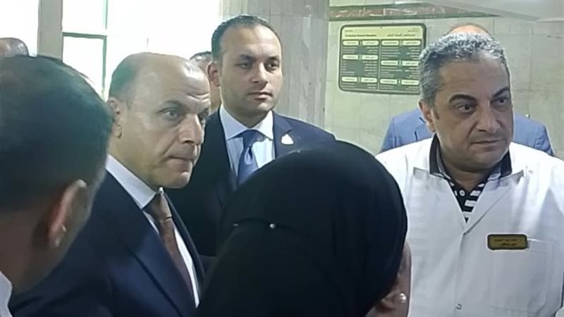 محافظ الغربية يتفقد