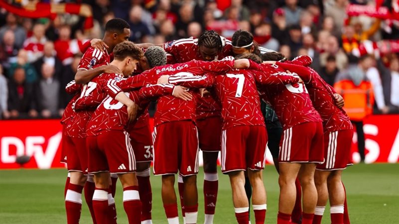 ليفربول،فيتو
